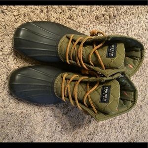 Sperry boots